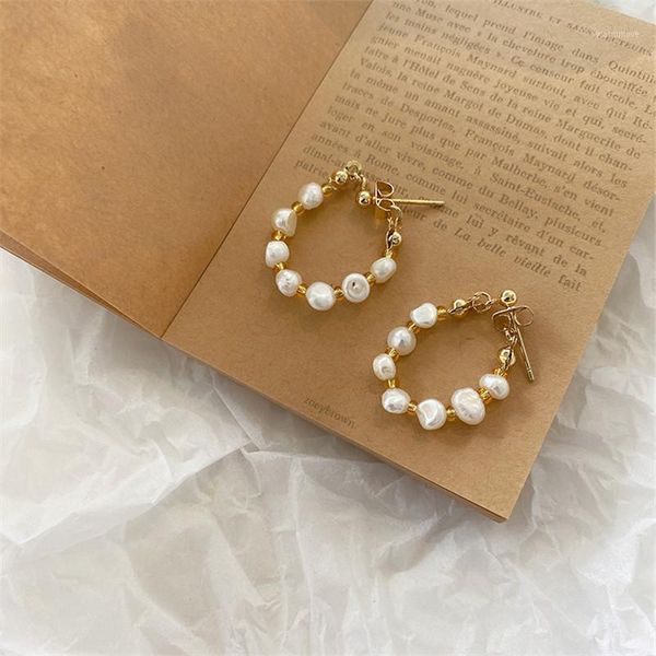 korean baroque pearl hoop earrings gold color acrylic beads circle hoops women earrings vintage party jewelry1, Golden;silver
korean baroque pearl hoop earrings gold color acrylic beads circle hoops women earrings vintage party jewelry1, Golden;silver