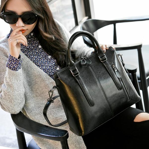 shoulder bags big messenger bag women female ladies genuine leather for 2021 handbags black
shoulder bags big messenger bag women female ladies genuine leather for 2021 handbags black