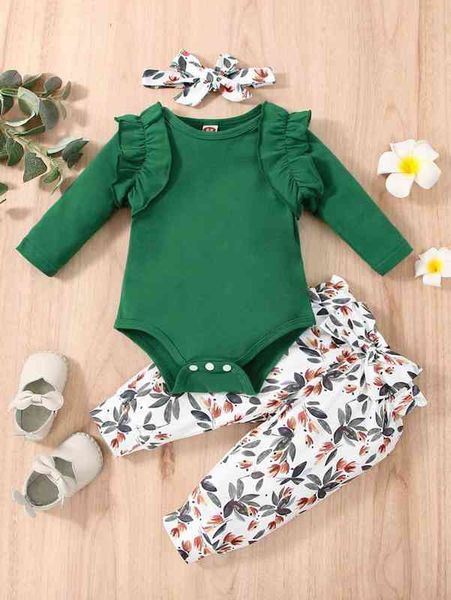 baby frill trim bodysuit & floral print sweatpants with headband she, White 
baby frill trim bodysuit & floral print sweatpants with headband she, White