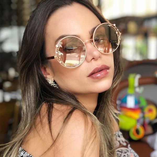 female sunglasses retro vintage round diamond luxury sun glasses women mirror shades ladies glasses fashion brand oculos, White;black
female sunglasses retro vintage round diamond luxury sun glasses women mirror shades ladies glasses fashion brand oculos, White;black