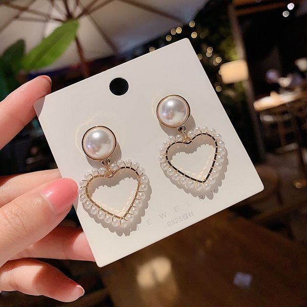 925 silver needle pearl love heart fresh earrings 2020 new fashionable face slimming fashionable graceful high-end ear jewelry, Golden
925 silver needle pearl love heart fresh earrings 2020 new fashionable face slimming fashionable graceful high-end ear jewelry, Golden