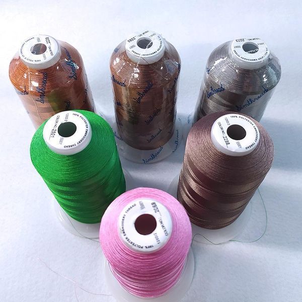 yarn 120d/2 5000m polyester embroidery thread 100% 5000 yards diy sewing filament 1, Black;white
yarn 120d/2 5000m polyester embroidery thread 100% 5000 yards diy sewing filament 1, Black;white