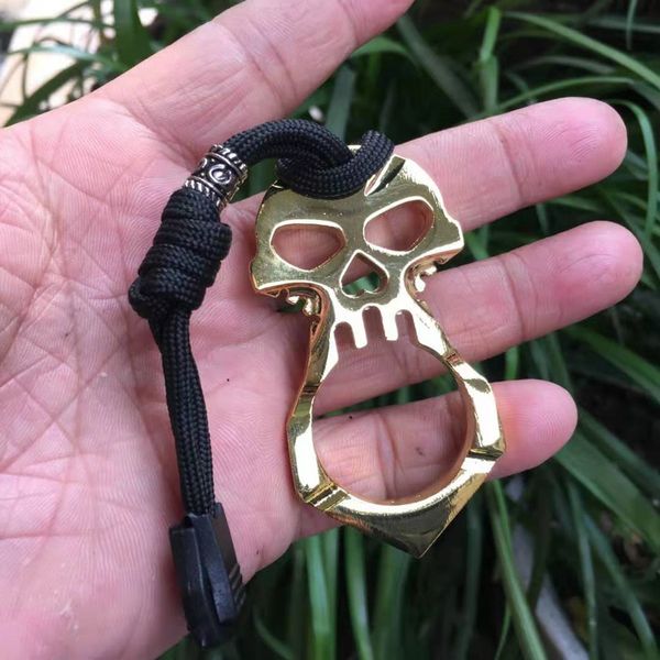 single finger button rose thorn finger tiger self defense finger tiger broken window hand clasp hand brace fist thorn clasp7845 
single finger button rose thorn finger tiger self defense finger tiger broken window hand clasp hand brace fist thorn clasp7845