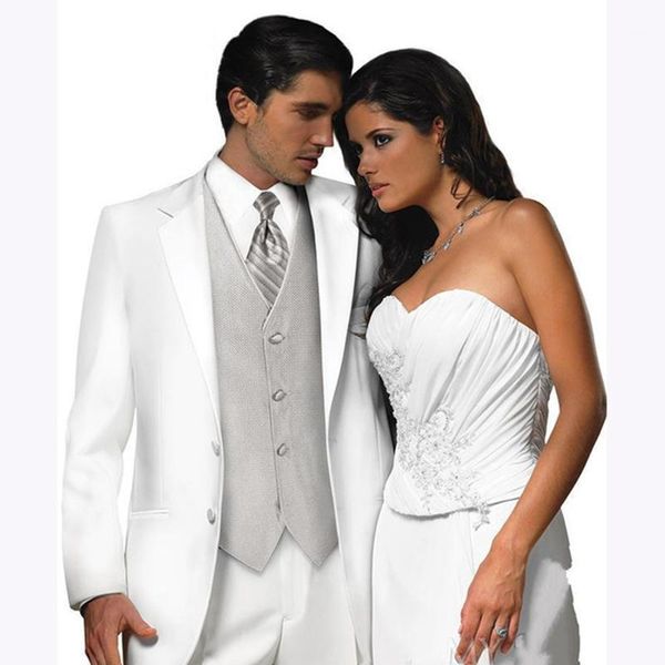 slim fit two buttons white groom mens suit tuxedos 2020 groomsmen tuxedos dinner prom wedding suits for men ( jacket+pants+vest)1, White;black
slim fit two buttons white groom mens suit tuxedos 2020 groomsmen tuxedos dinner prom wedding suits for men ( jacket+pants+vest)1, White;black