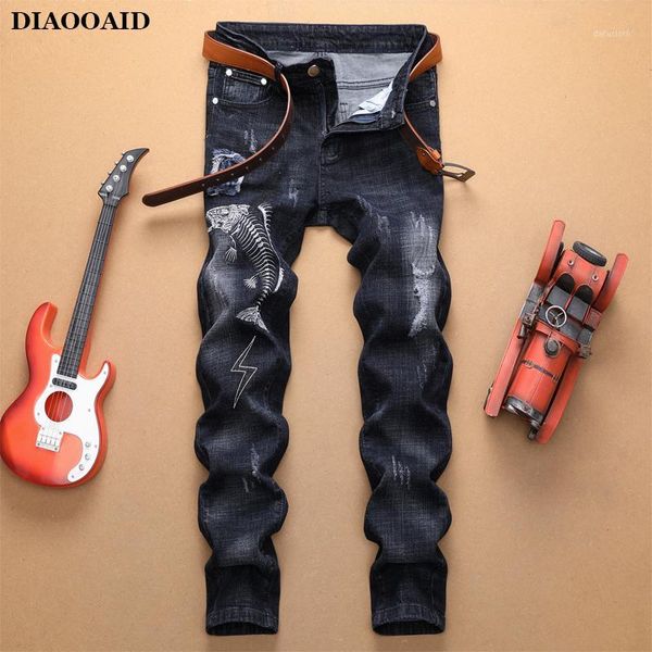 2020 men's embroidered painted ripped jeans streetwear holes patchwork stretch male quality personality comfortable denim pants1, Blue
2020 men's embroidered painted ripped jeans streetwear holes patchwork stretch male quality personality comfortable denim pants1, Blue