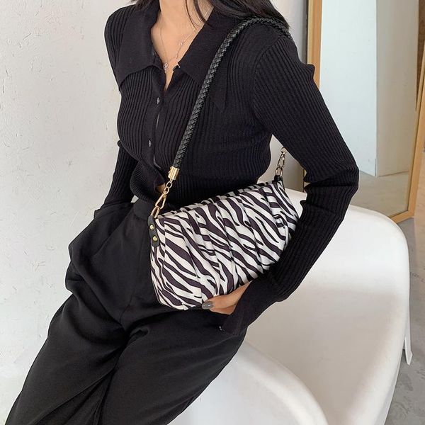 fashion suede handbag purses women elegant shoulder messenger handle bags youth ladies simple versatile bag
fashion suede handbag purses women elegant shoulder messenger handle bags youth ladies simple versatile bag