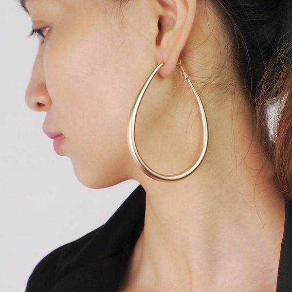 hoop & huggie classic copper alloy earring for women gold color oval statement earrings party accessories jewelry uken, Golden;silver
hoop & huggie classic copper alloy earring for women gold color oval statement earrings party accessories jewelry uken, Golden;silver
