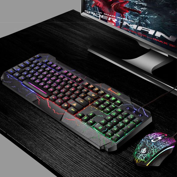 crack character glowing keyboard and mouse wired set, suitable for all kinds of large game home offices
crack character glowing keyboard and mouse wired set, suitable for all kinds of large game home offices