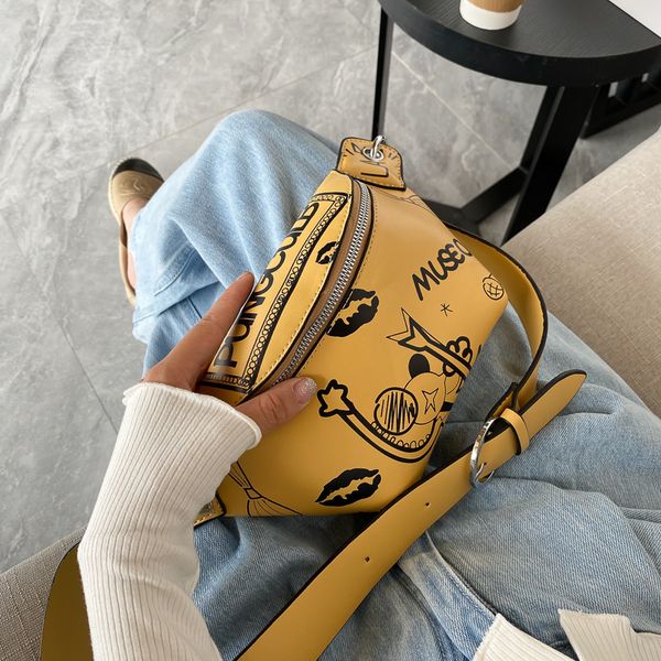 casual chest bag for women 2020 trendy crossbody bags leather graffiti design girls chest purse women waist bag c1023
casual chest bag for women 2020 trendy crossbody bags leather graffiti design girls chest purse women waist bag c1023