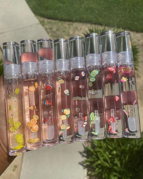 2021 lipgloss private label base vendor custom clear kids glossy nude glitter kit vegan wholesale lip gloss
2021 lipgloss private label base vendor custom clear kids glossy nude glitter kit vegan wholesale lip gloss