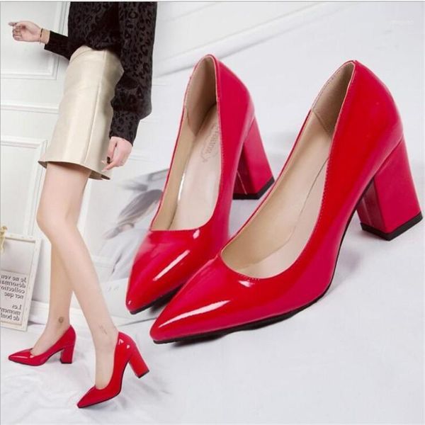 2021 women pumps fashion classic patent leather high heels shoes nude sharp head paltform wedding dress plus size 34-421, Black
2021 women pumps fashion classic patent leather high heels shoes nude sharp head paltform wedding dress plus size 34-421, Black