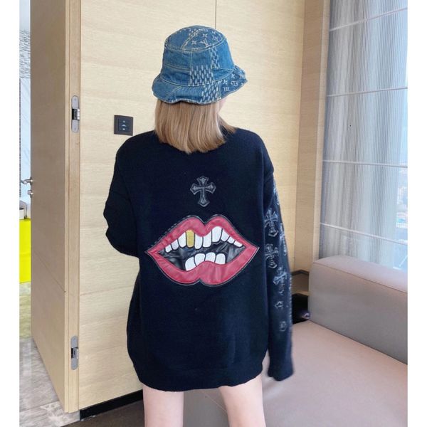 autumn outlet and winter net skin embroidered cross sanskrit red lip knitted cardigan outerwear women's loose medium length qmh4, Black
autumn outlet and winter net skin embroidered cross sanskrit red lip knitted cardigan outerwear women's loose medium length qmh4, Black