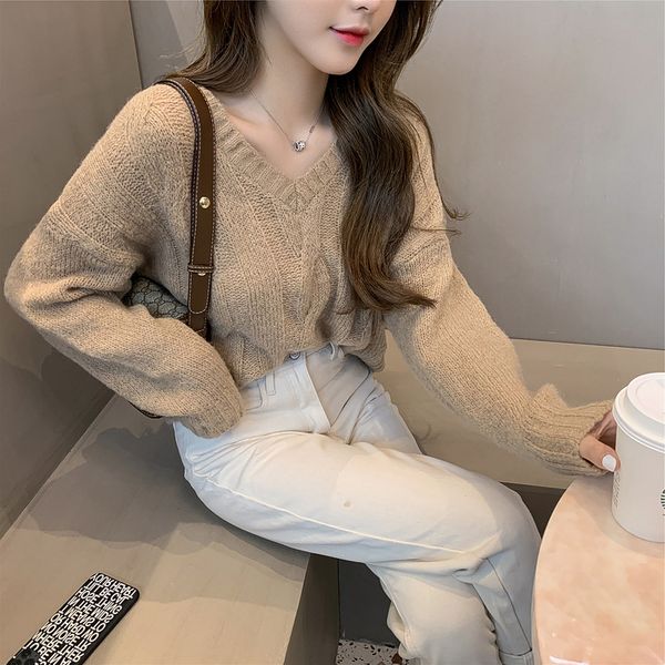 autumn and winter new v-neck with knitted t-shirt, twist long sleeve dress, women's net red wool bottomed shirt
autumn and winter new v-neck with knitted t-shirt, twist long sleeve dress, women's net red wool bottomed shirt