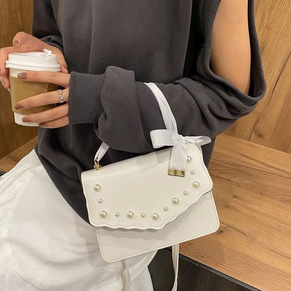 high-class feeling small bag bag woman 2021 new style fashionable pearl high-quality feeling with a cross-body
high-class feeling small bag bag woman 2021 new style fashionable pearl high-quality feeling with a cross-body