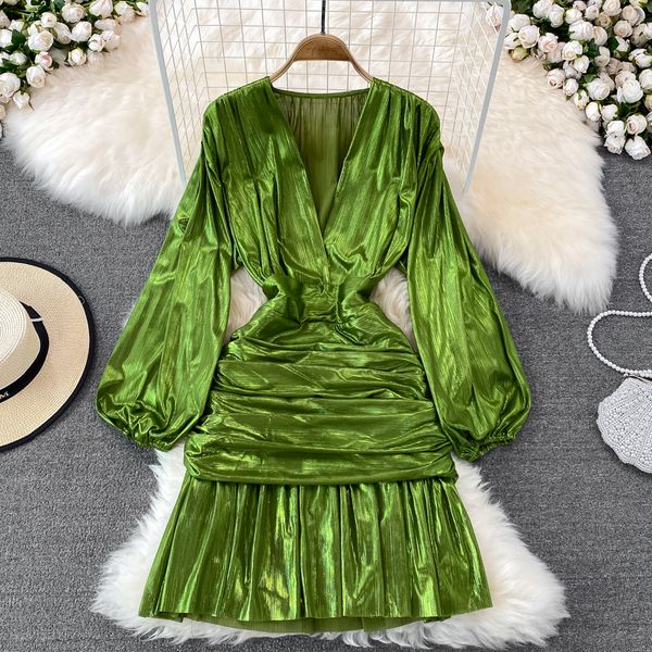 women draped mini dress green/red/yellow metal color v-neck puff long sleeve high waist ruffle hem vestidos new fashion 2022, Black;gray
women draped mini dress green/red/yellow metal color v-neck puff long sleeve high waist ruffle hem vestidos new fashion 2022, Black;gray