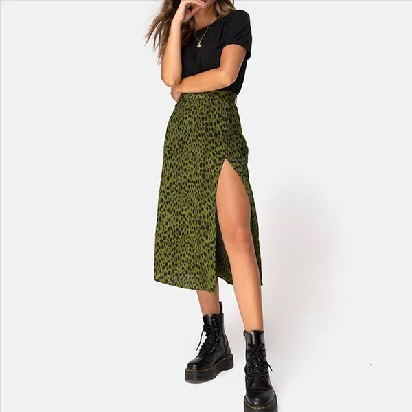 women's skirt fashion summer open cross printed half-length skirt faldas mujer jupe 2020 summer style femme skirt, Black
women's skirt fashion summer open cross printed half-length skirt faldas mujer jupe 2020 summer style femme skirt, Black