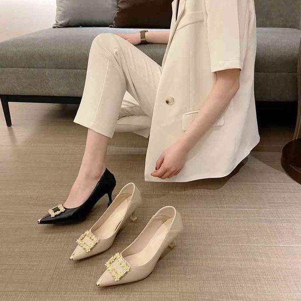 dress shoes thin high shallow mouth fashion diamond pointed metal cat heel korean square buckle women's shoes single, Black
dress shoes thin high shallow mouth fashion diamond pointed metal cat heel korean square buckle women's shoes single, Black