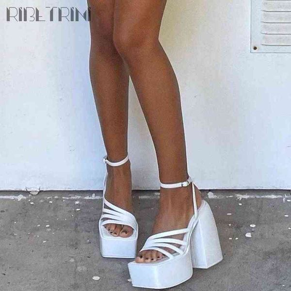 ribetrini platform open toe thick high heels women's sandals banquet fashion elegant brand luxury women's shoes size 43 y220225, Black
ribetrini platform open toe thick high heels women's sandals banquet fashion elegant brand luxury women's shoes size 43 y220225, Black