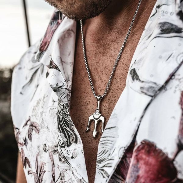 design sea king trident male domineering personality titanium steel necklace fashion hip-hop simple men's pendant, Silver
design sea king trident male domineering personality titanium steel necklace fashion hip-hop simple men's pendant, Silver