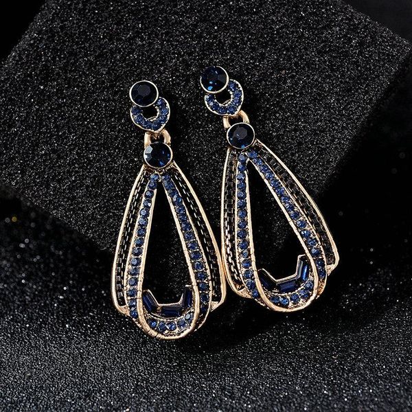 dangle & chandelier exaggerated temperament drop shape charm earrings trendy prom nightclub earring for women party jewelry, Silver
dangle & chandelier exaggerated temperament drop shape charm earrings trendy prom nightclub earring for women party jewelry, Silver