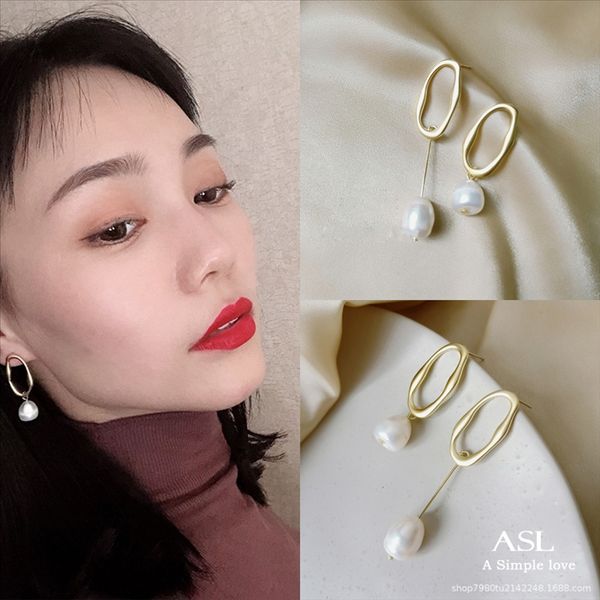 hhlxearring hook gold 18k gold america fashion style lady women out silver-colour hardware engraved v initials hollow gold, Golden
hhlxearring hook gold 18k gold america fashion style lady women out silver-colour hardware engraved v initials hollow gold, Golden