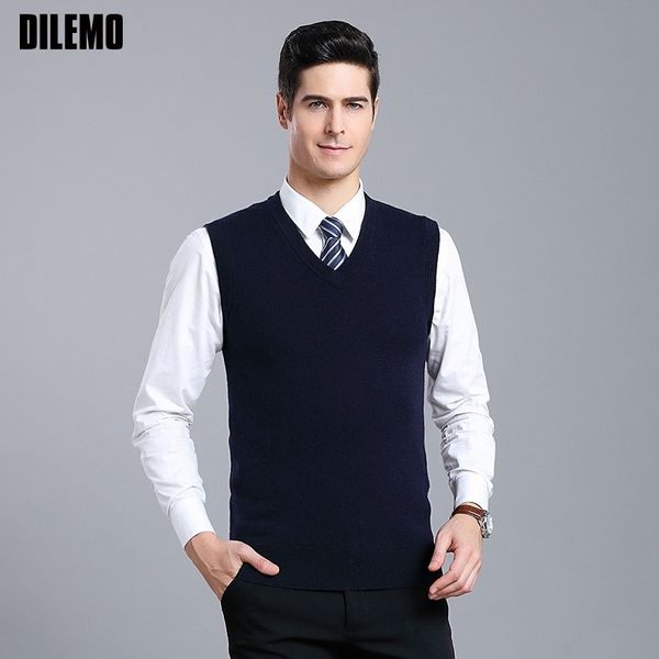new fashion brand sweater for mens pullovers slim fit jumpers knit solid color v neck autumn korean style casual clothing men 201124, White;black
new fashion brand sweater for mens pullovers slim fit jumpers knit solid color v neck autumn korean style casual clothing men 201124, White;black