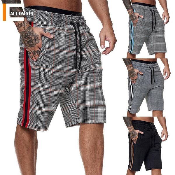 brand new 2020 summer mens plaid shorts male elastic drawstring fitness work casual breathable gym shorts man masculina clothing1, White;black
brand new 2020 summer mens plaid shorts male elastic drawstring fitness work casual breathable gym shorts man masculina clothing1, White;black