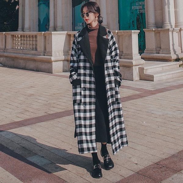women's wool coat 2020 winter new loose long lapel black white plaid thick double breasted fashion warm woolen jacket female 1h1
women's wool coat 2020 winter new loose long lapel black white plaid thick double breasted fashion warm woolen jacket female 1h1