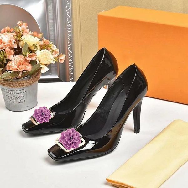 big fashion luxury designer height 7.0cm nude large sole high heels with black silver wedding bottoming shoes women's square head high
big fashion luxury designer height 7.0cm nude large sole high heels with black silver wedding bottoming shoes women's square head high