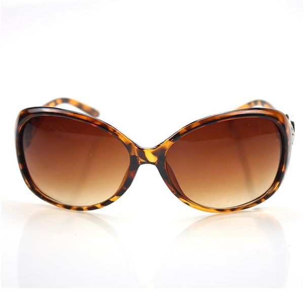 the bloomer 18mm snap button sunglasses elegant ladies oculos oval lens vintage eyewear accessories sun glasses f bbywyr, White;black 
the bloomer 18mm snap button sunglasses elegant ladies oculos oval lens vintage eyewear accessories sun glasses f bbywyr, White;black