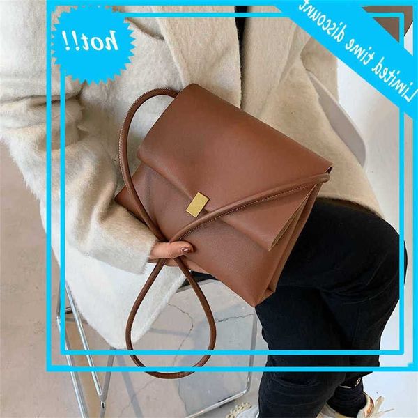 pu leather for 2021 simple design small shoulder random women crossbody bags women's wallets trending hand bag
pu leather for 2021 simple design small shoulder random women crossbody bags women's wallets trending hand bag
