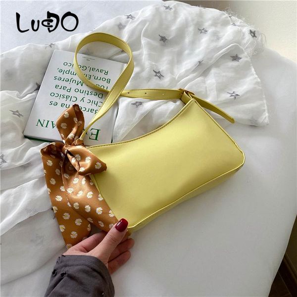 lucdo дизайн новых женщин сумка vintage элегантная мода saddle bag ретро сумки женщин сумки конструктора плеча
lucdo дизайн новых женщин сумка vintage элегантная мода saddle bag ретро сумки женщин сумки конструктора плеча