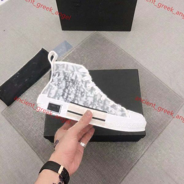 design high-sneakers with stylish design classic print zimu men's and women's basketball shoes skateboard shoes size 35-46, Black
design high-sneakers with stylish design classic print zimu men's and women's basketball shoes skateboard shoes size 35-46, Black