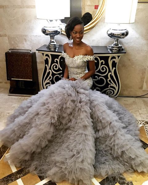 2021 new modest sequined wedding dresses mermaid off the shoulder neck trumpet bridal gowns sweep train tulle tiered wedding dress, White
2021 new modest sequined wedding dresses mermaid off the shoulder neck trumpet bridal gowns sweep train tulle tiered wedding dress, White