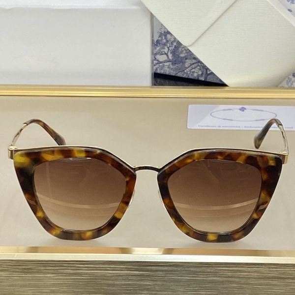 2021 new fashionable oval square face display small sunglasses anti-radiation temperament simple and generous size 52*21*140mm08030sk
2021 new fashionable oval square face display small sunglasses anti-radiation temperament simple and generous size 52*21*140mm08030sk