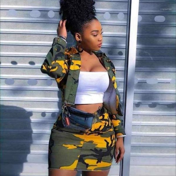 a camo denim jacket and skirt two-piece ensemble for plus-size women's wear in fall 20191, White
a camo denim jacket and skirt two-piece ensemble for plus-size women's wear in fall 20191, White