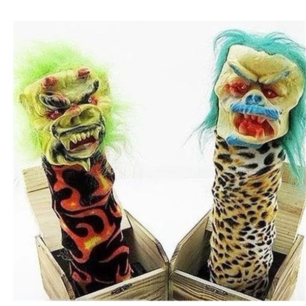 make fun of your boyfriend's gift, give him prank, tease, toy, trick, joke, scare, frighten
make fun of your boyfriend's gift, give him prank, tease, toy, trick, joke, scare, frighten