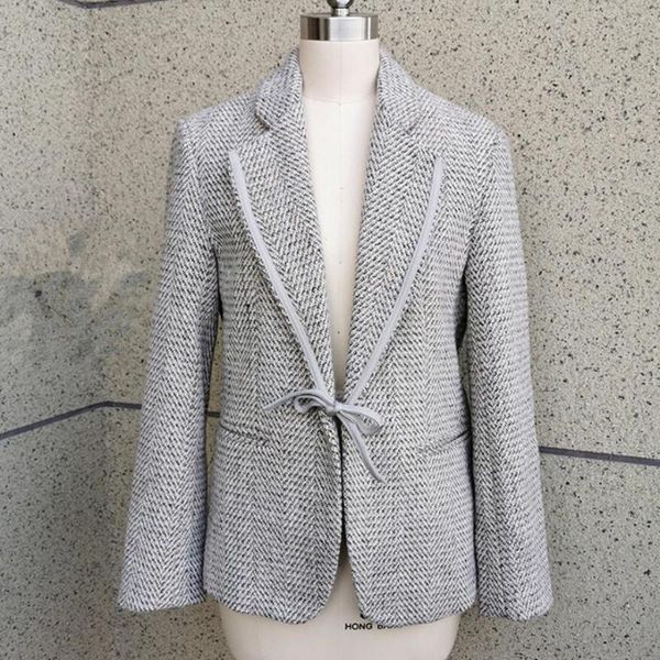british style plaid suit jacket women 2020 spring and autumn new retro slim waist casual blazer, White;black
british style plaid suit jacket women 2020 spring and autumn new retro slim waist casual blazer, White;black