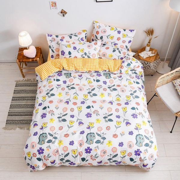 floral design bedding set new duvet cover flat bed sheet pillowcase 3 / 4pcs king full single home1
floral design bedding set new duvet cover flat bed sheet pillowcase 3 / 4pcs king full single home1