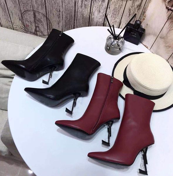 womens camping boots designer leather fashion spring and autumn heels slim fit heels original shoe box 35-41, Black
womens camping boots designer leather fashion spring and autumn heels slim fit heels original shoe box 35-41, Black