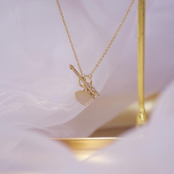 european and american exquisite micro-inlaid natural shell love cupid arrow design sense ot buckle design sense ladies necklace, Silver
european and american exquisite micro-inlaid natural shell love cupid arrow design sense ot buckle design sense ladies necklace, Silver