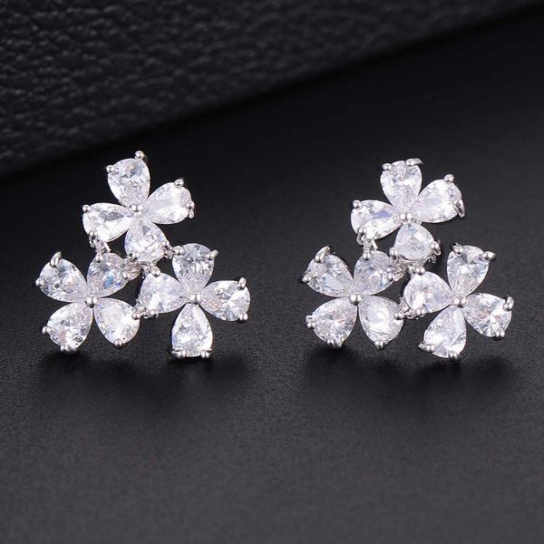 dangle & chandelier godki 15mm elegant 3 flower cluster full cubic zirconia wedding women party bridal earring fashion high jewelry, Silver
dangle & chandelier godki 15mm elegant 3 flower cluster full cubic zirconia wedding women party bridal earring fashion high jewelry, Silver