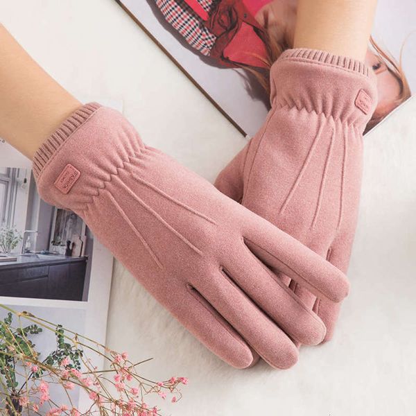 driving plush warm windproof gloves outdoor winter windproof thickening touch screen riding women' gloves gloves de velvet, Blue;gray
driving plush warm windproof gloves outdoor winter windproof thickening touch screen riding women' gloves gloves de velvet, Blue;gray