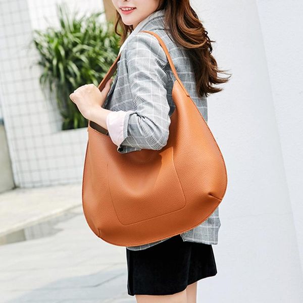 fashion women girl outdoor zipper pure color leather shoulder bag hand bag larg-capacity 2020 multifuction square bolsa
fashion women girl outdoor zipper pure color leather shoulder bag hand bag larg-capacity 2020 multifuction square bolsa