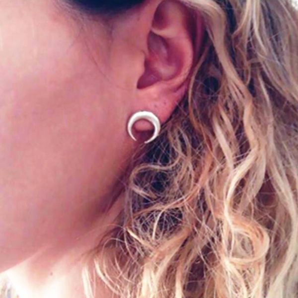 Womens Lightweight Simple Gold Silver Color Stud Earrings Crescent Half Moon Shaped Curved Alloy Glossy Chic Earrings, Golden;silver
Womens Lightweight Simple Gold Silver Color Stud Earrings Crescent Half Moon Shaped Curved Alloy Glossy Chic Earrings, Golden;silver