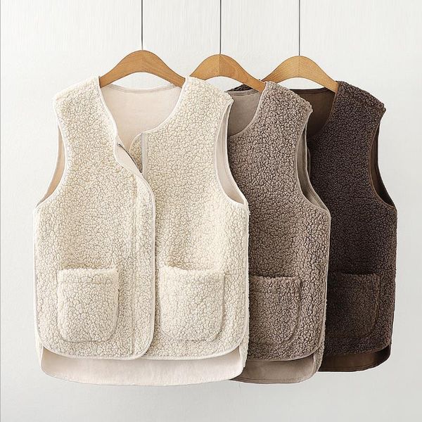 women's vests vest women solid short loose lambs plush fall winter 2021 korean style sleeveless female coats warm waistcoat, Black;white
women's vests vest women solid short loose lambs plush fall winter 2021 korean style sleeveless female coats warm waistcoat, Black;white