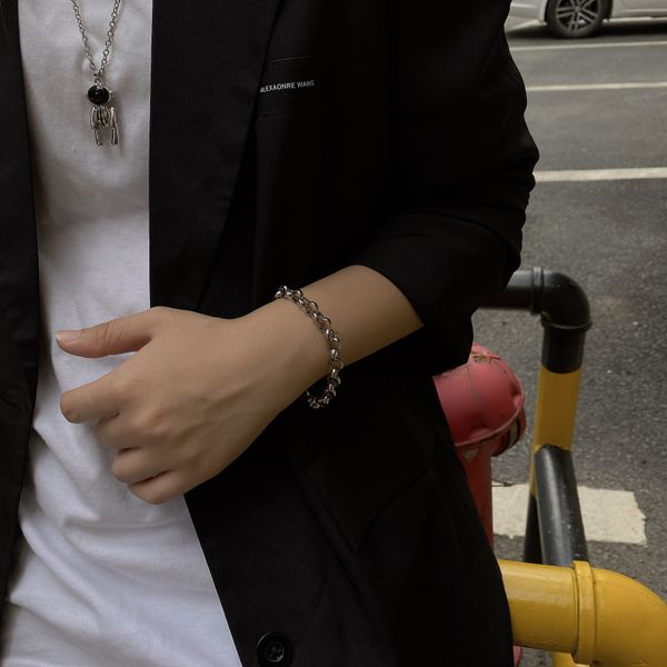 ins daily circle stitching bracelet bracelet creative fashion men and women simple cool style personalized versatile hand jewelry xgcsl xgcs, Golden;silver
ins daily circle stitching bracelet bracelet creative fashion men and women simple cool style personalized versatile hand jewelry xgcsl xgcs, Golden;silver