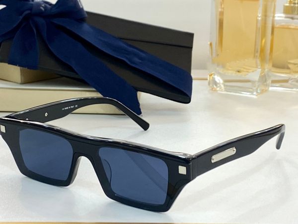 summer sunglasses for men women style focus-1 anti-ultraviolet retro plate square plank frame fashion eyeglasses random box, White;black
summer sunglasses for men women style focus-1 anti-ultraviolet retro plate square plank frame fashion eyeglasses random box, White;black