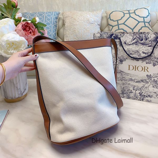 new arrival fashion quality bucket bag canvas and genuine leather handbag shoulder crossbody purse for women
new arrival fashion quality bucket bag canvas and genuine leather handbag shoulder crossbody purse for women