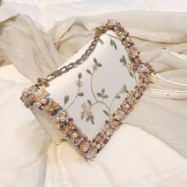 shoulder bags trendy women bag with lace flower handbag pu leather chic pearl girl crossbody chain for female
shoulder bags trendy women bag with lace flower handbag pu leather chic pearl girl crossbody chain for female